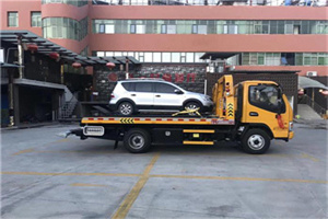 巴林左旗汽车紧急补胎换胎救援